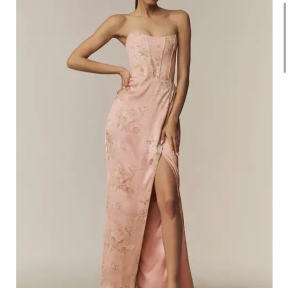 V. Chapman Dresses & Skirts - V. Chapman Strapless Blush Pink Floral Satin Gown